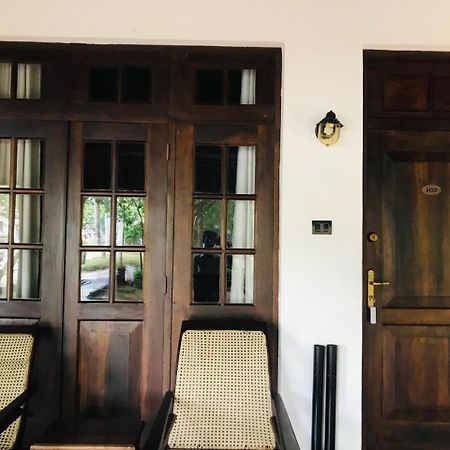 Palm Garden Village Hotel Anuradhapura Exterior foto